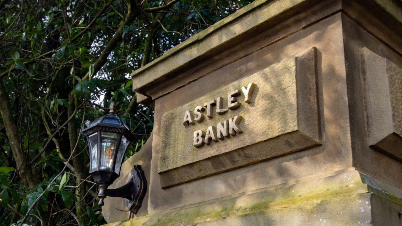 Astley Bank Hotel Darwen Exterior foto